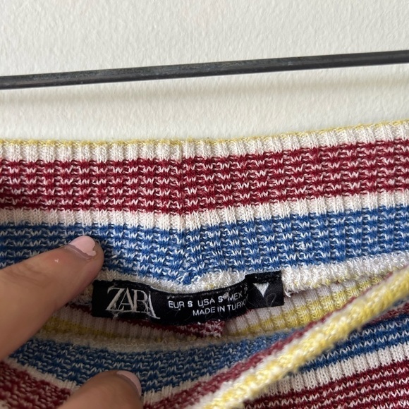 Zara Ribbed Blue, Yellow  & Red Flare Pants - Picture 4 of 4